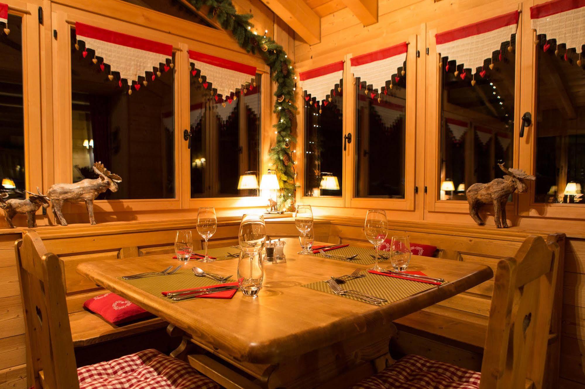Mountain Lodge, 레 크로세트 외부 사진