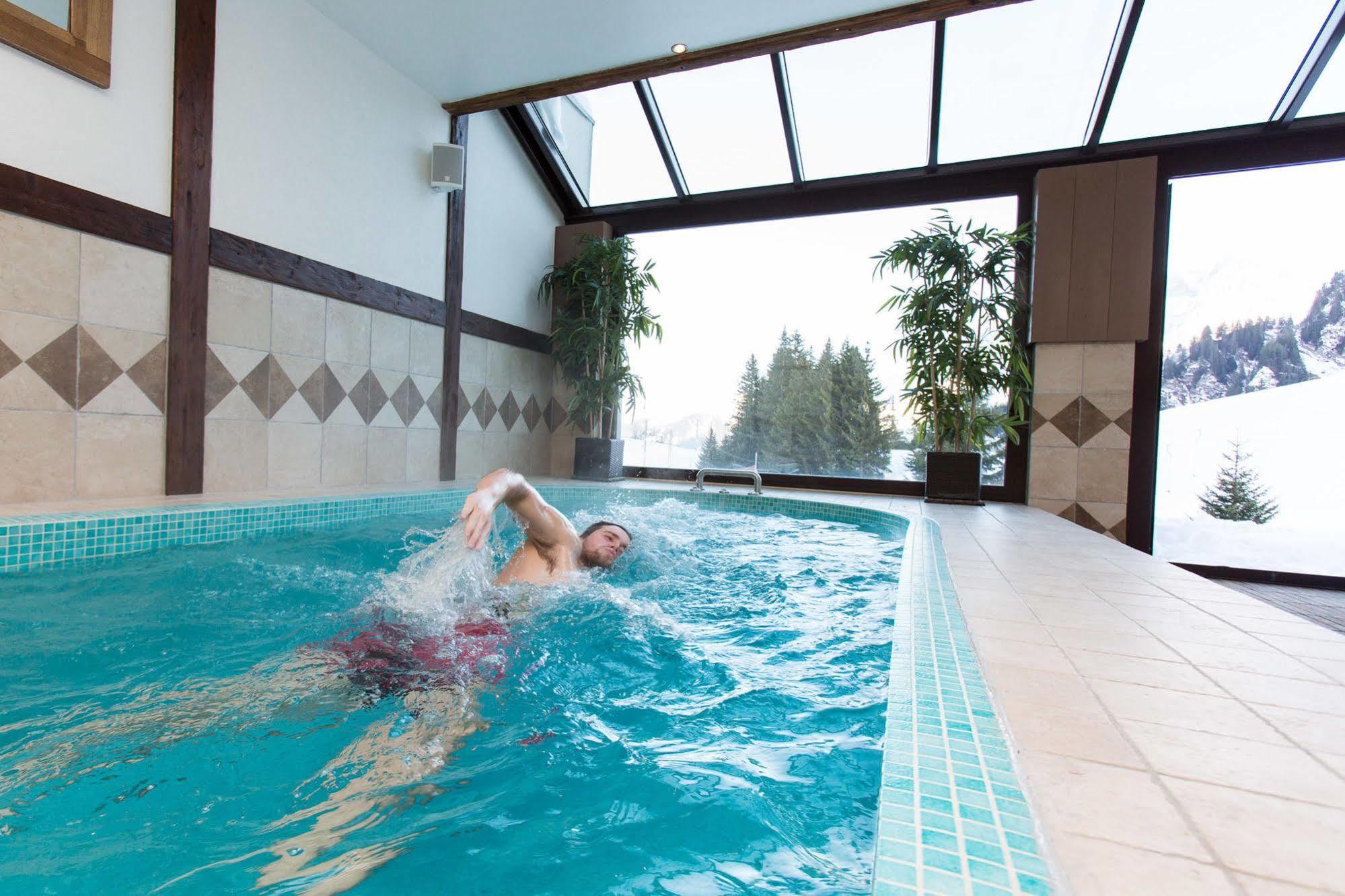 Mountain Lodge, 레 크로세트 외부 사진